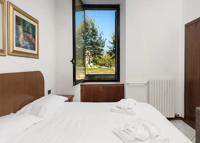 Flats4rent Regaste *