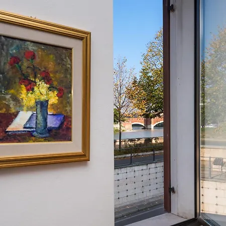 Flats4rent Regaste شقة