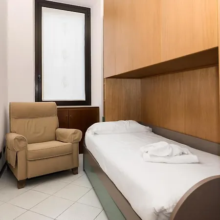 Flats4rent Regaste Βερόνα